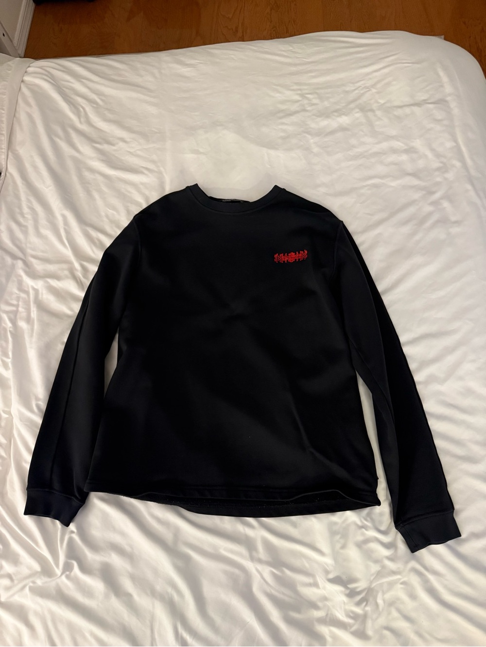 Stone Island - Black Long-Sleeve Crewneck Sweater with Red Chest Detail